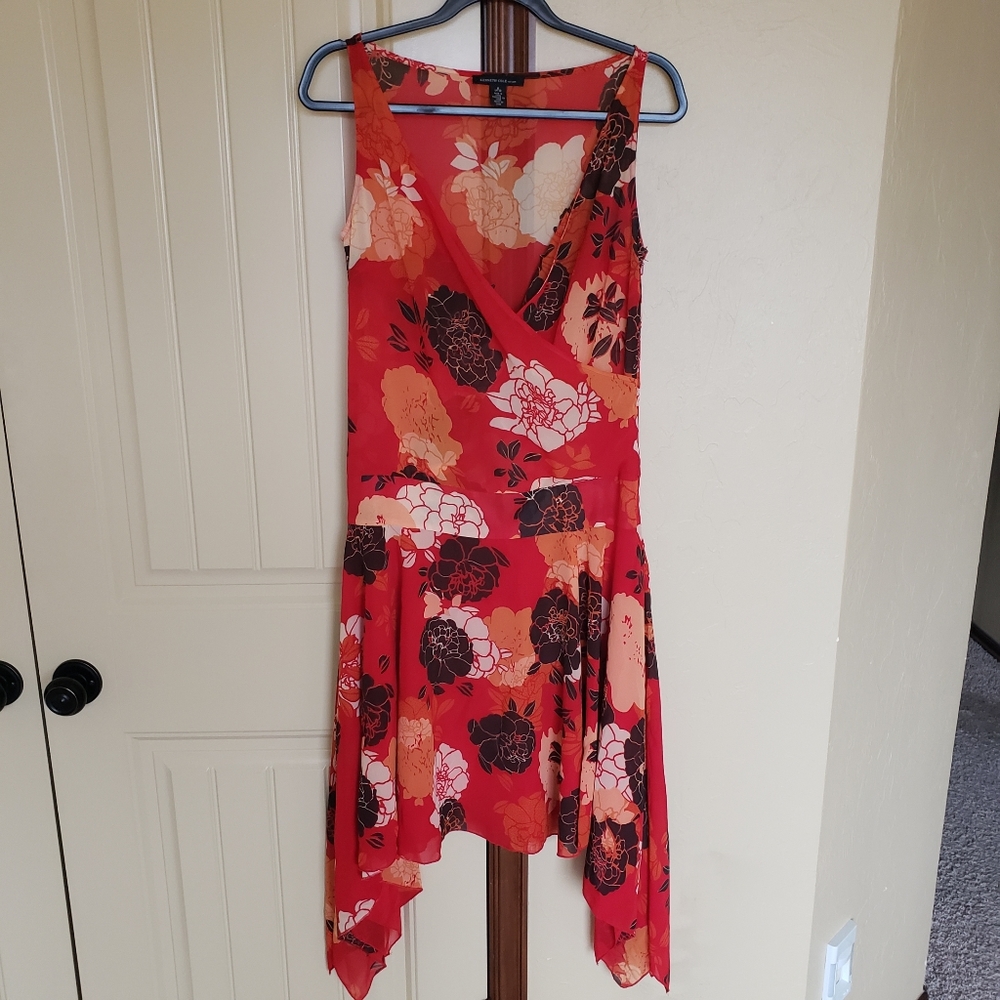 *Host Pick* Kenneth Cole New York Women's Asymmetrical Floral Dress Size 6 - Picture 3 of 13
